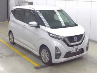 Nissan Dayz Highway Star